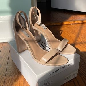 Steve Madden Carrson Blush Leather Heels